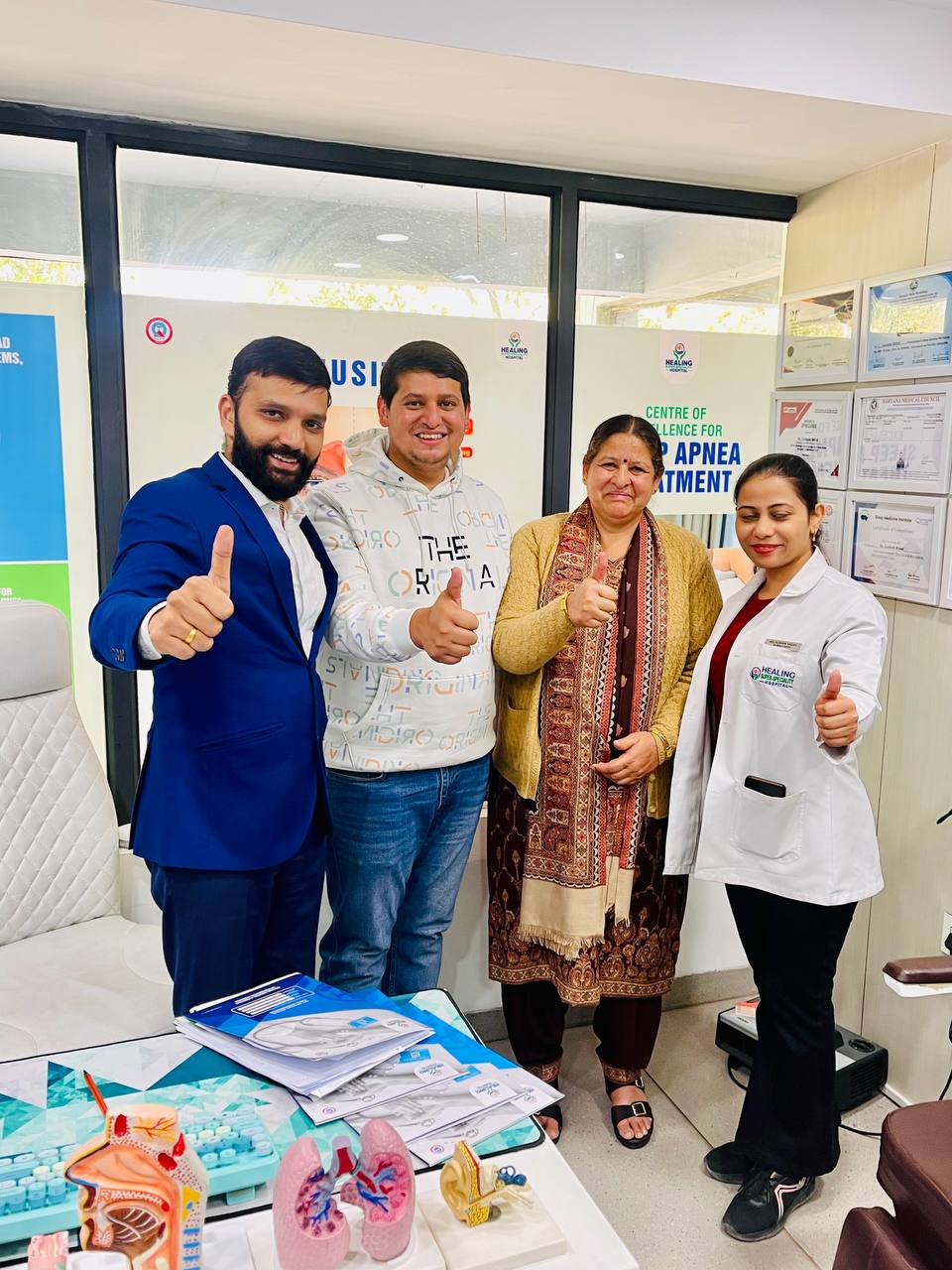 6228650603492526254_121